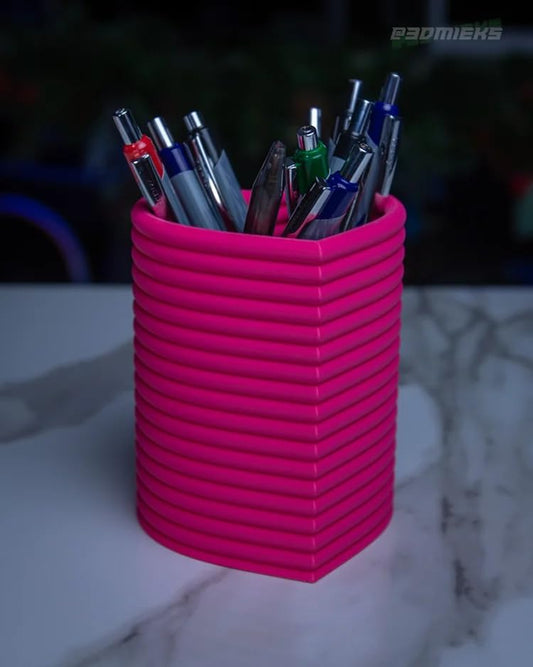 Layered Hearts Cup – Decorative Heart-Shaped Organizer for Desk or Vanity | Cute Storage Solution | 3D Printed